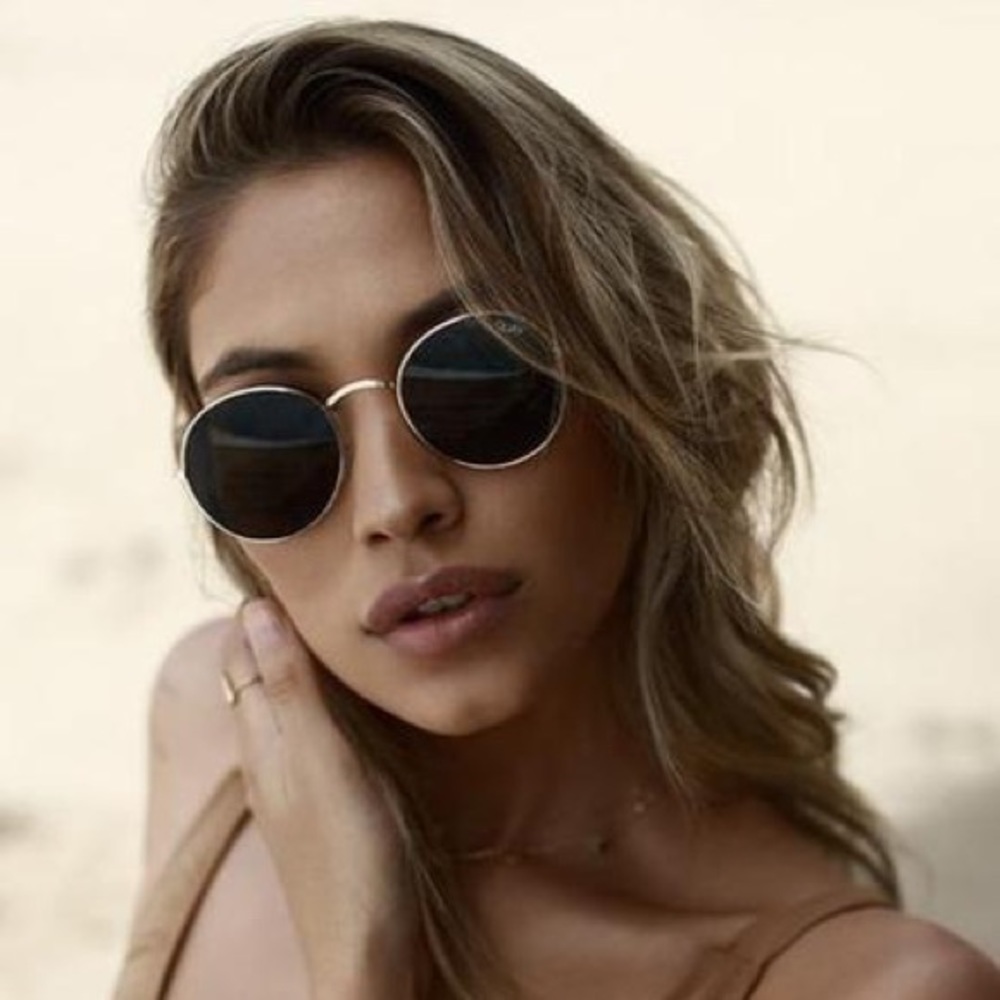 Quay Australia Mod Star Sunglasses